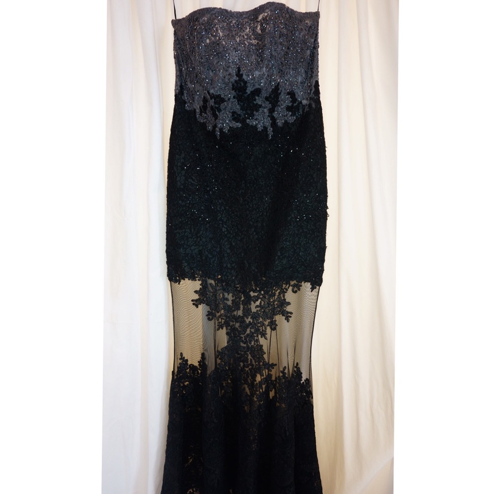 Black O’Blanc Dress